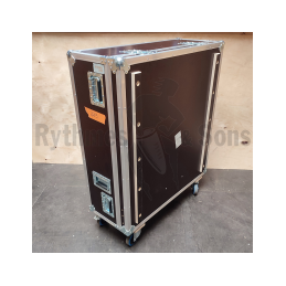 Flight case type cloche...