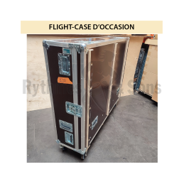 Flight case type cloche...