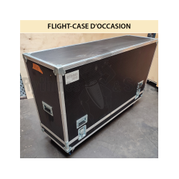 Flight case type cloche...