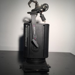 310HF ROBERT JULIAT FRESNEL 1KW + VOLETS