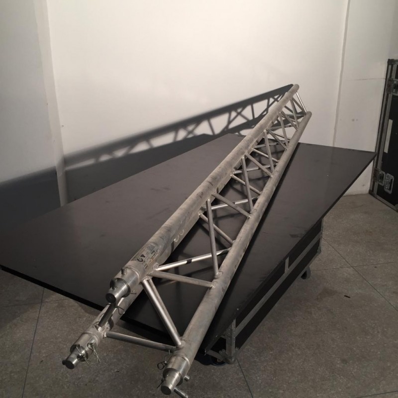 MILOS STRUCTURE 290 TRI - 3m